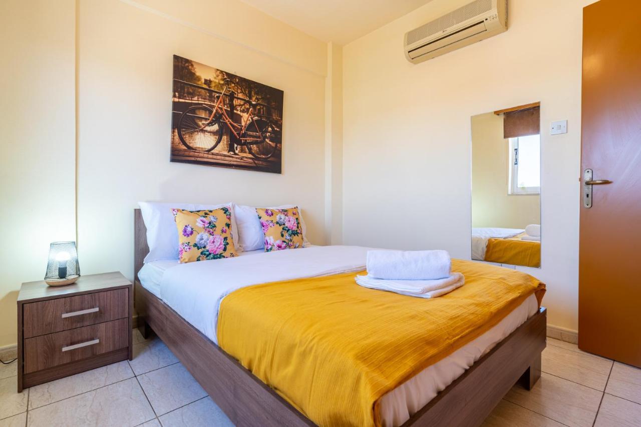 Blue Time 2-bedroom In Apartment Larnaca