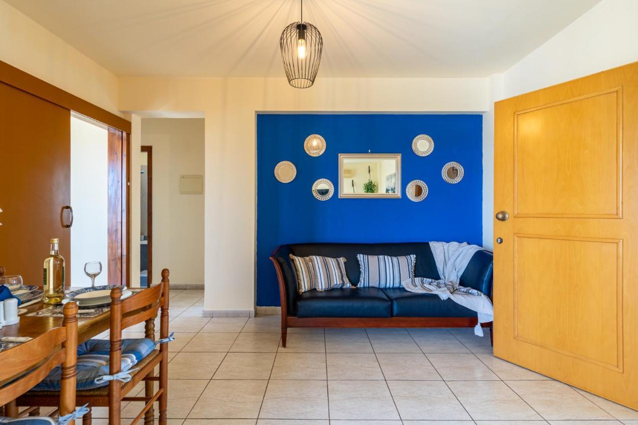 Blue Time 2-bedroom In * Larnaca